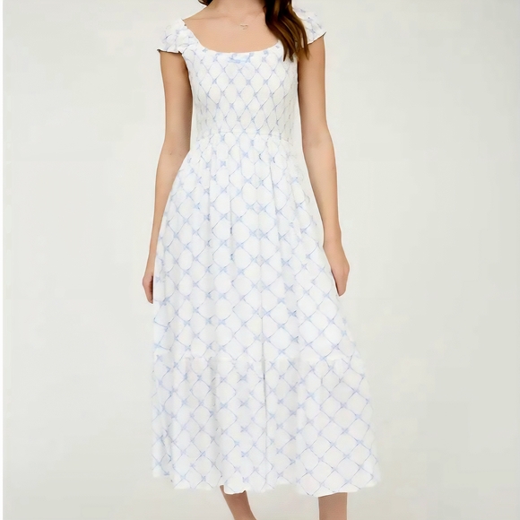 Blu Pepper Dresses & Skirts - Blu Pepper White Smocked Midi Dress Womens Size M Blue Bow Pattern Coquette Doll
